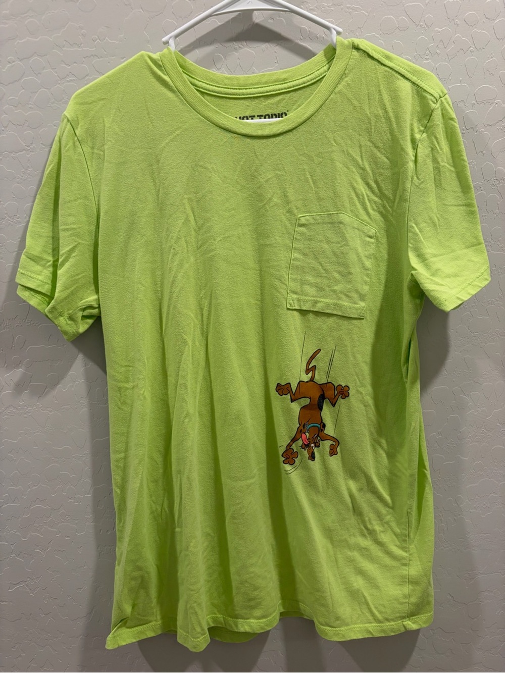 Hot Topic Scooby-Doo Lime Green Chest Pocket Graphic T Shirt XL